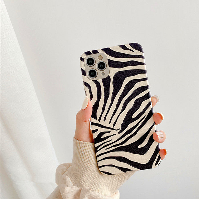 Shock-Resistant Zebra Style iPhone Case